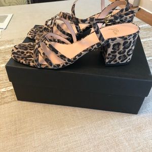 Leopard printed suede asymmetric sandal